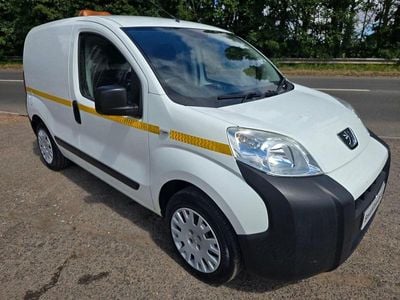 White Used 2017 Peugeot Bipper MPV | £4,695 (Fair price)