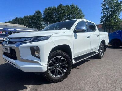 Used Mitsubishi L200 148 HP (108 kW) 2020 White Pickup