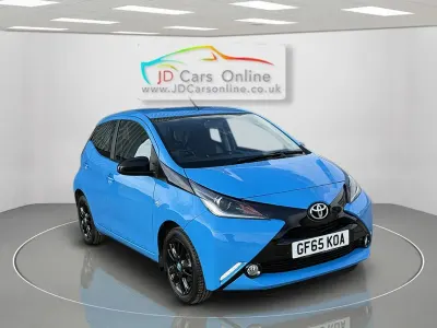 Used Toyota Aygo X-cite 68 HP (50 kW) 2015 Blue Hatchback