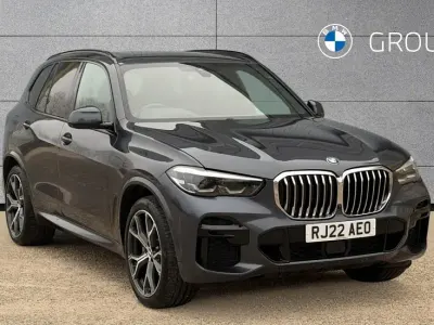 Używany BMW X5 M Sport 335 KM (246 kW) 2022 Szary SUV