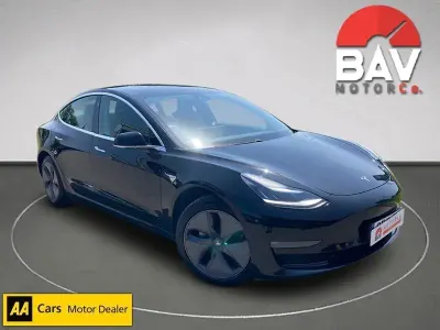Used Tesla Model 3 Standard Range 239 kW (325 HP) 2019 Black Sedan