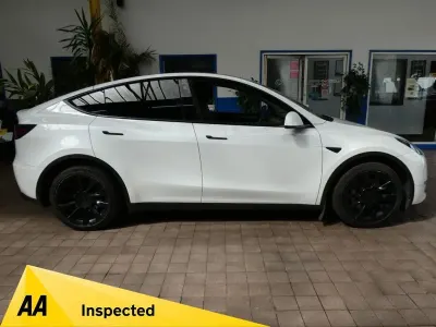 Used Tesla Model Y Long Range AWD 282 kW (384 HP) 2022 White SUV