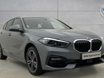 Used BMW 118 Sport Line 134 HP (98 kW) 2023 Grey Hatchback