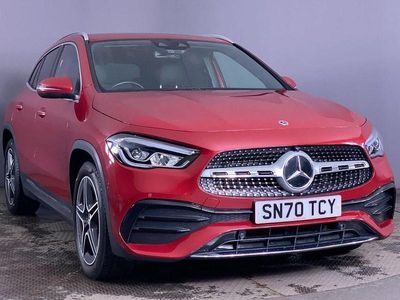 Mercedes GLA220