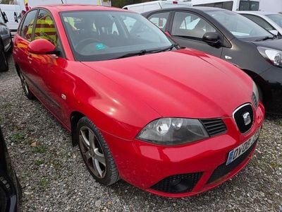 Begagnad Seat Ibiza Sport 2008 Röd Halvkombi