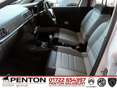 Used Citroën C3 PureTech 82 HP (60 kW) 2023 White Hatchback