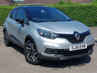 Used Renault Captur Iconic 130 HP (95 kW) 2019 Silver SUV