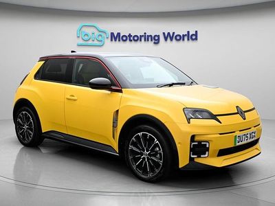 Occasion Renault 5 E-Tech Iconic 108 kW (148 ch) 2025 Jaune Citadine
