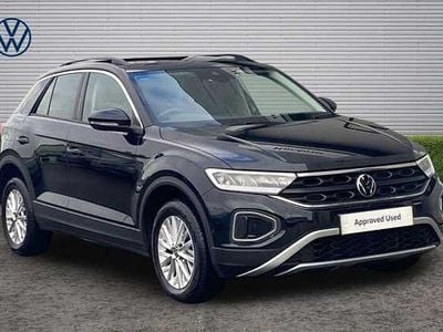 Used VW T-Roc Life 150 HP (110 kW) 2023 Black SUV