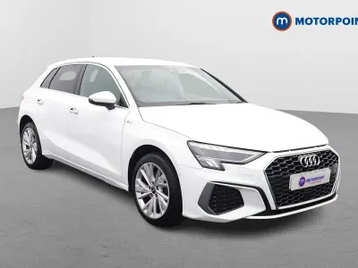 Begagnad Audi A3 e-tron S-Line 2023 Vit Halvkombi