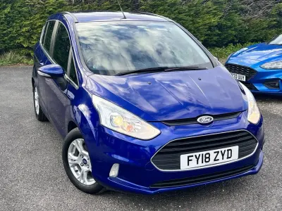 Used Ford B-MAX Zetec 95 HP (69 kW) 2018 Blue MPV