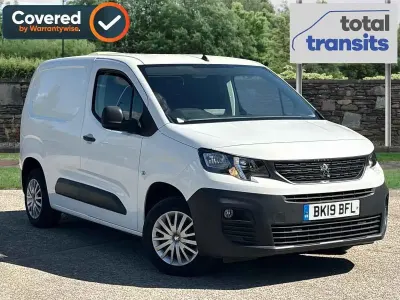 Used Peugeot Partner 2019 White MPV