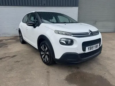 Begagnad Citroën C3 Feel 2019 Vit Halvkombi