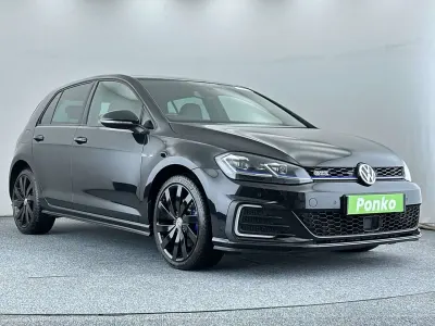 Używany VW Golf VII Advance 204 KM (150 kW) 2018 Czarny Hatchback