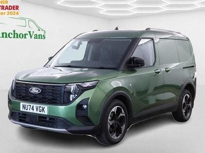 Begagnad Ford Transit Active 2025 Grön Van