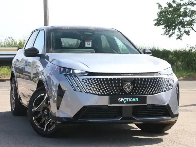 Used Peugeot e-3008