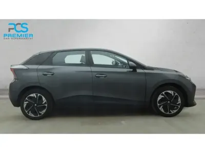 Used MG MG4 EV SE 319 kW (435 HP) 2023 Hatchback