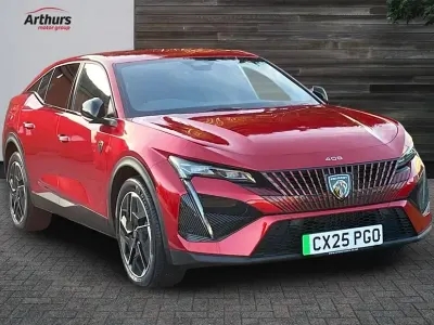 Käytetty Peugeot e-408 GTi 158 kW (215 HP) 2025 Katumaasturi