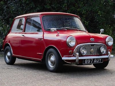 Used Austin Mini 34 HP (25 kW) 1960 Red