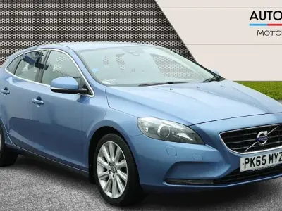 Used Volvo V40 SE Lux 115 HP (84 kW) 2015 Blue Hatchback