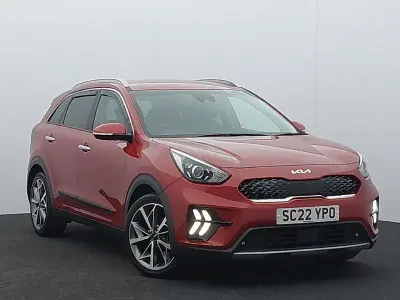 Used Kia Niro 139 HP (102 kW) 2022 Red SUV