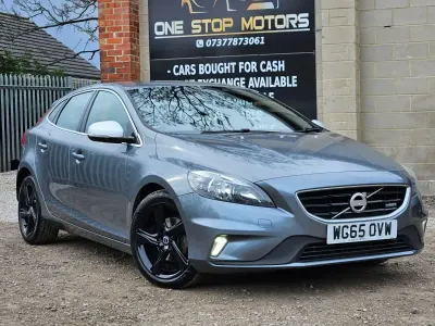 Usado Volvo V40 R-Design 2015 Cinzento Citadino
