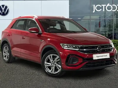 Begagnad VW T-Roc R-line 150 HK (110 kW) 2023 Röd SUV