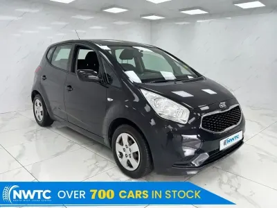 Used Kia Venga 90 HP (66 kW) 2015 Black Hatchback