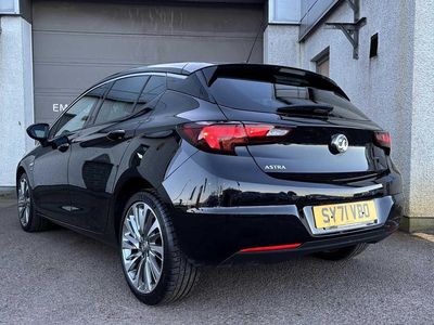 Used Vauxhall Astra Edition 143 HP (105 kW) 2021 Black Hatchback