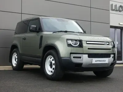 Używany Land Rover Defender 2021 Zielony SUV