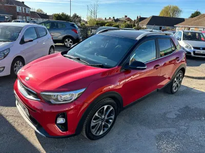 Used Kia Stonic First Edition 108 HP (79 kW) 2017 Red SUV