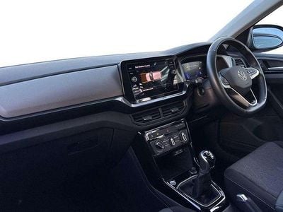 Usado VW T-Cross Match 115 HP (84 kW) 2024 Preto SUV