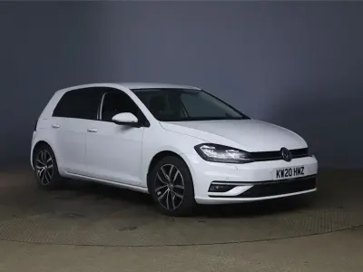 Begagnad VW Golf VII GT 150 HK (110 kW) 2020 Vit Halvkombi