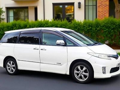 Toyota Estima Hybrid