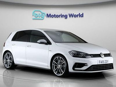 VW Golf VII