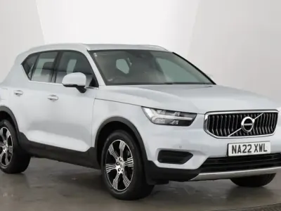 Used Volvo XC40 Inscription 161 HP (118 kW) 2022 Silver SUV