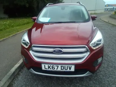 Used Ford Kuga Titanium 120 HP (88 kW) 2017 Red SUV