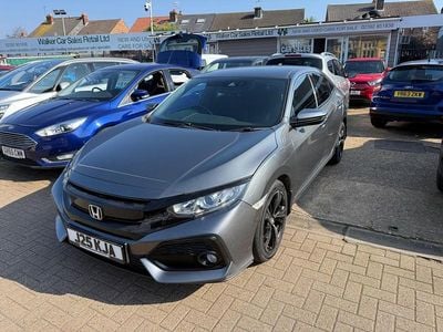 Begagnad Honda Civic SR 126 HK (92 kW) 2019 Grå Halvkombi