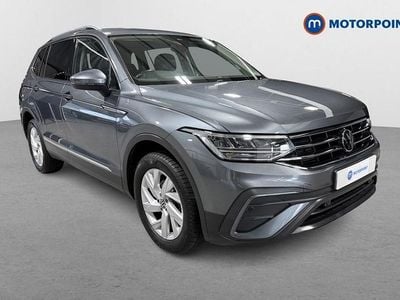 Used VW Tiguan Allspace Life 150 HP (110 kW) 2023 Grey SUV