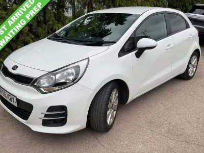 Begagnad Kia Rio 84 HK (61 kW) 2015