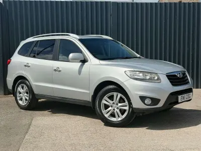 Used Hyundai Santa Fe Premium 197 HP (144 kW) 2011 Silver SUV