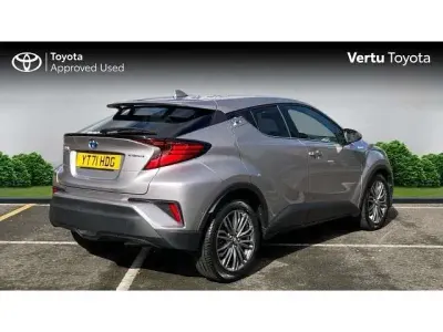 Used Toyota C-HR 122 HP (89 kW) 2021 Silver SUV