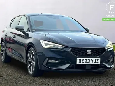 Used Seat Leon FR Sport 150 HP (110 kW) 2023 Blue Hatchback