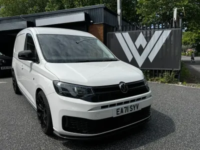 Used VW Caddy 102 HP (75 kW) 2021 White MPV