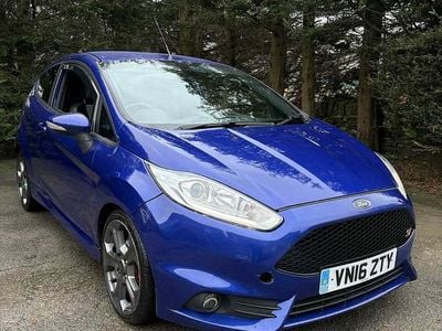 Blue Used 2016 Ford Fiesta ST Hatchback | £4,999 (Fair price)