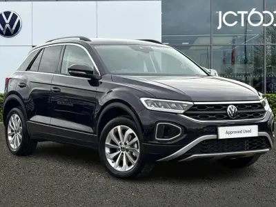 Used VW T-Roc Match 150 HP (110 kW) 2025 Black SUV