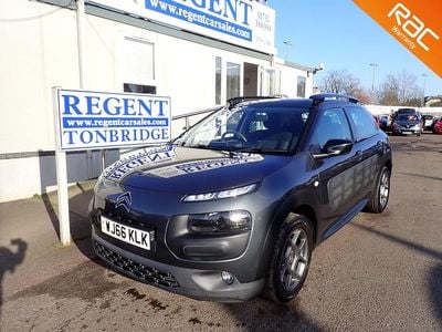 Used Citroën C4 Cactus Feel 110 HP (80 kW) 2016 Grey Hatchback