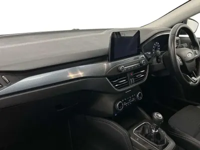Used Ford Focus Active X 123 HP (90 kW) 2019 Blue Hatchback