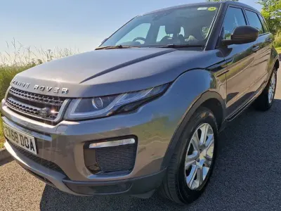 Used Land Rover Range Rover evoque SE 180 HP (132 kW) 2018 Hatchback