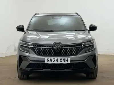 Second-hand Renault Austral Iconic Esprit Alpine 200 CP (147 kW) 2024 Gri SUV